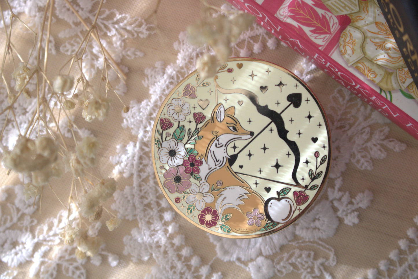 Little Fox e-Reader Grip | Officially Licensed