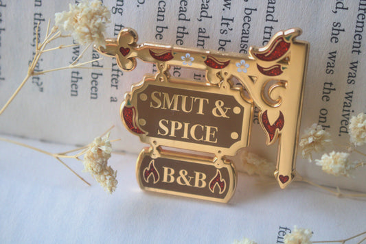 Smut & Spice BnB – Bookish Enamel Pin