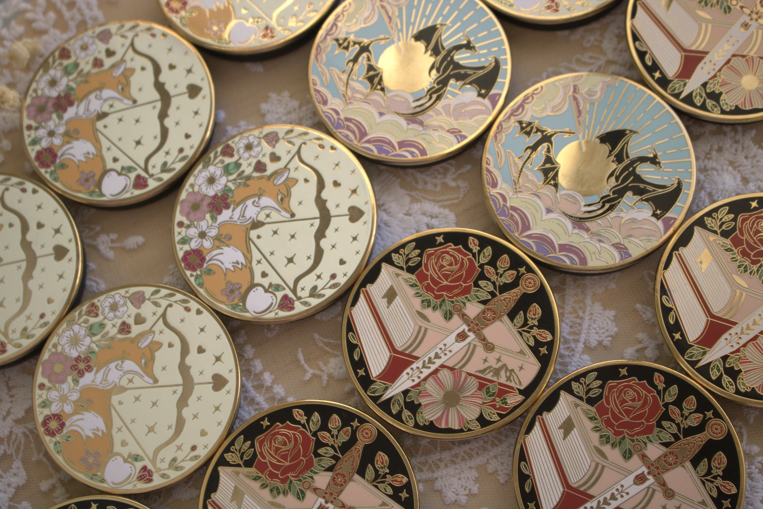 Magnetic e-Reader & Phone Grips