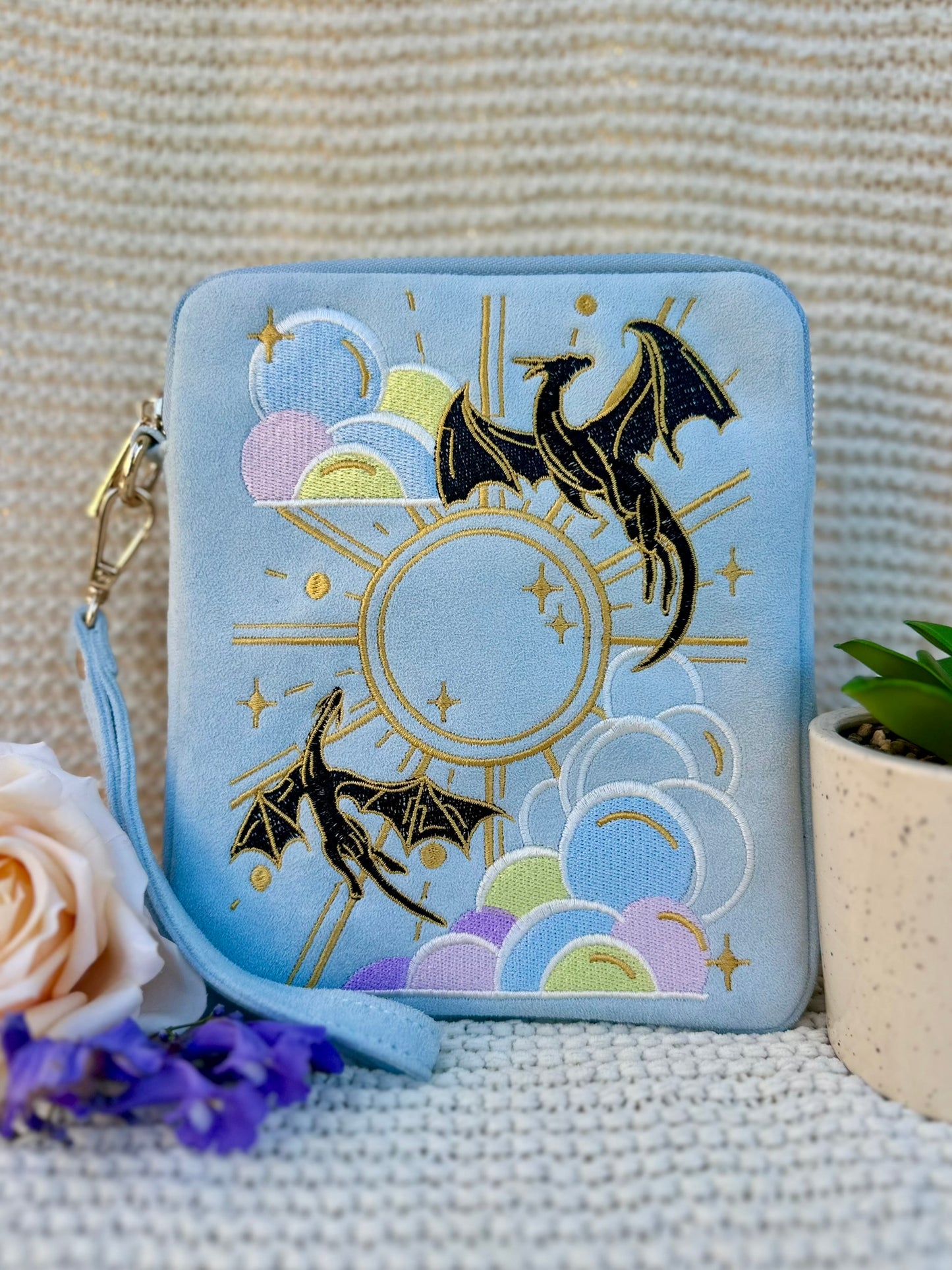 PREORDER Dragonheart Luxe E-Reader Carrier Bag