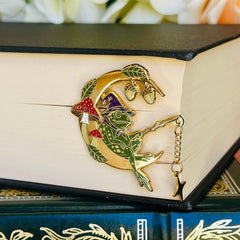 Hopper the Frog - Bookish Enamel Pin