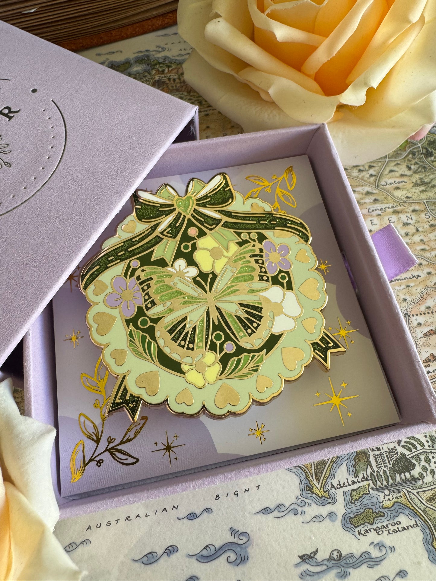 Green Wonderland e-Reader Grip