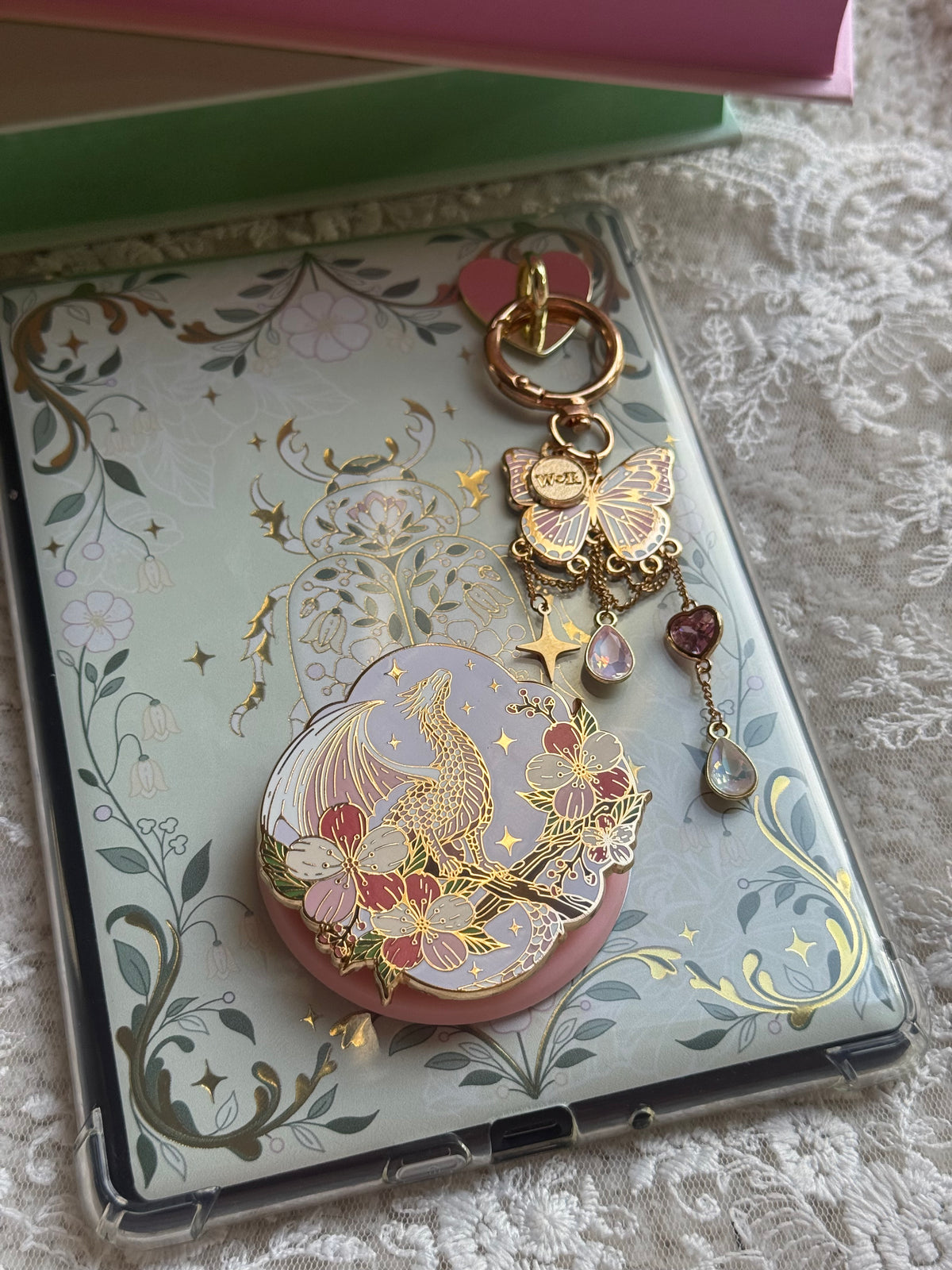 Sakura Dragon e-Reader Grip